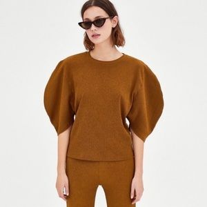 *ZARA TRF Puff Sleeve Top Sz small